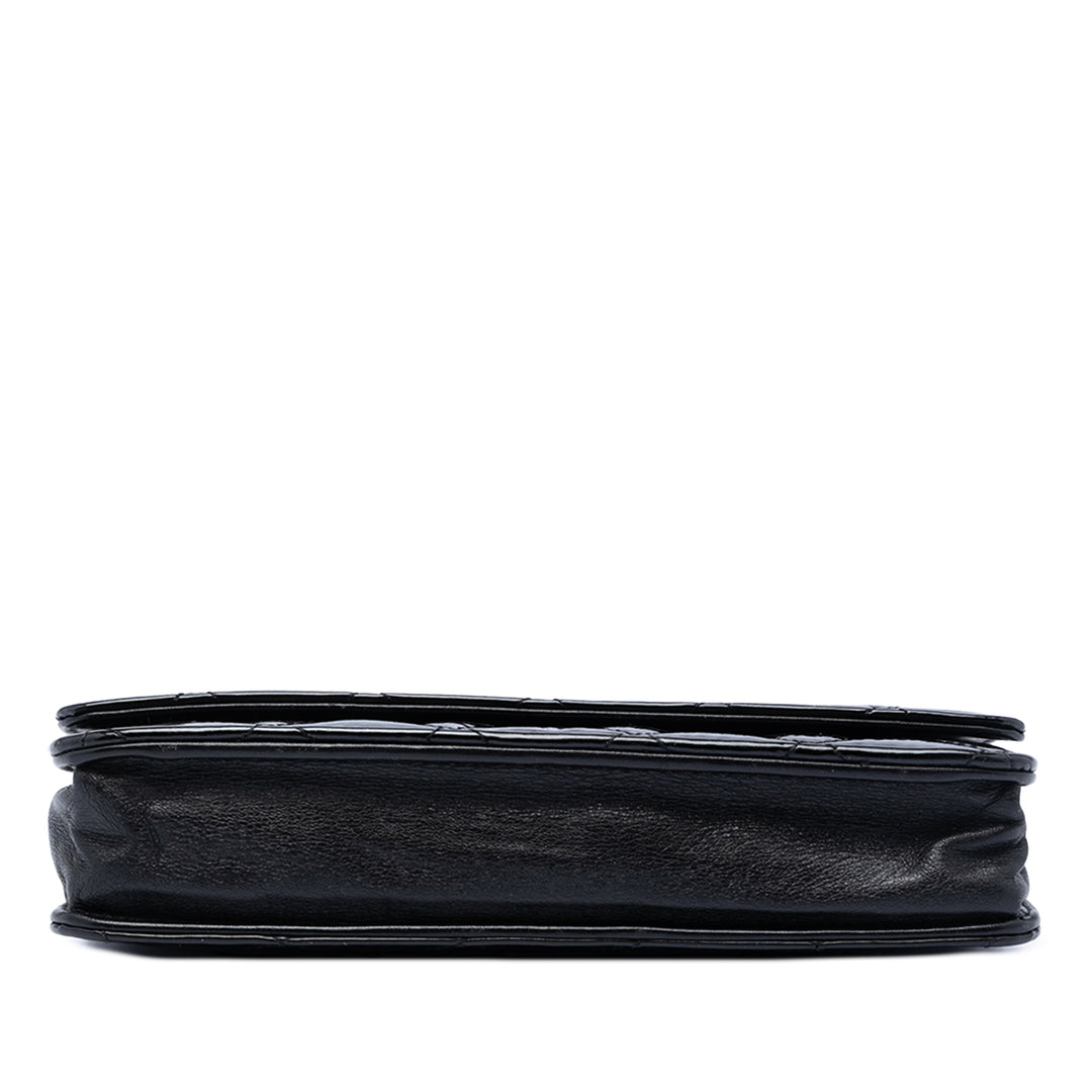 Chanel CC Matelassé Cuir verni Wallet on Chain