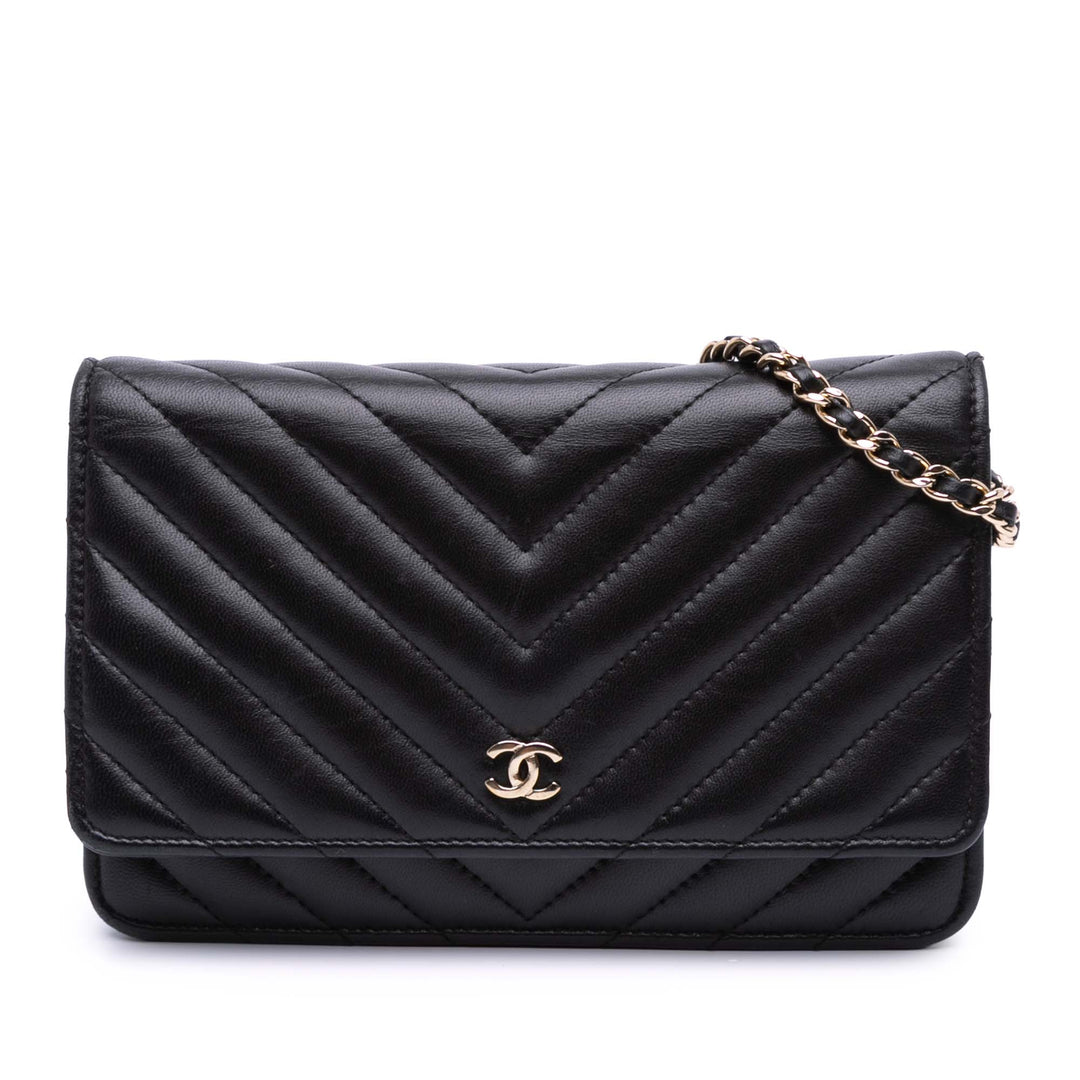 CC Chevron Lambskin Wallet On Chain Black - Gaby Paris