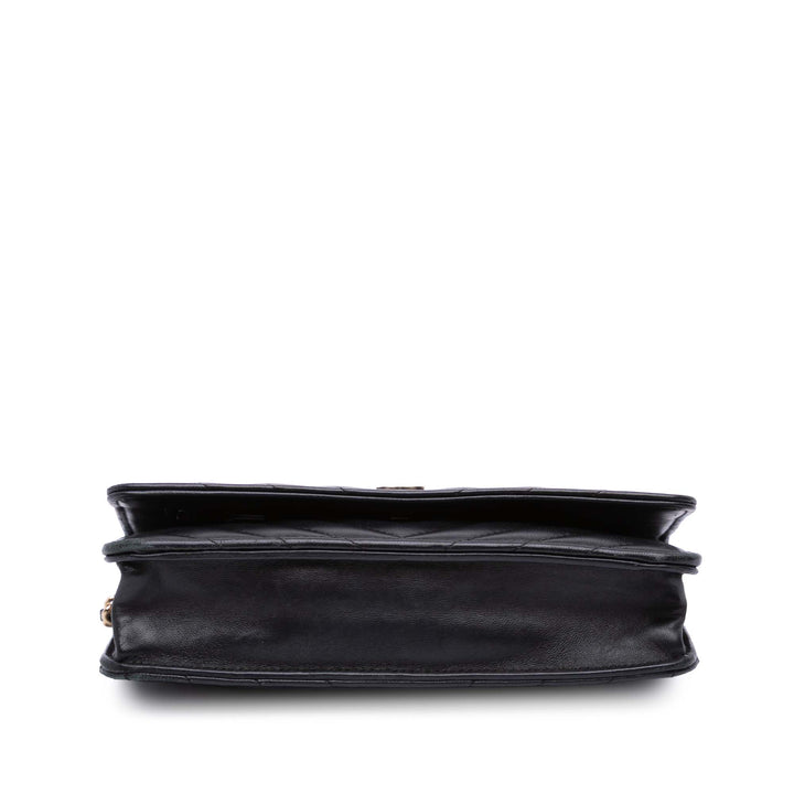 CC Chevron Lambskin Wallet On Chain Black - Gaby Paris