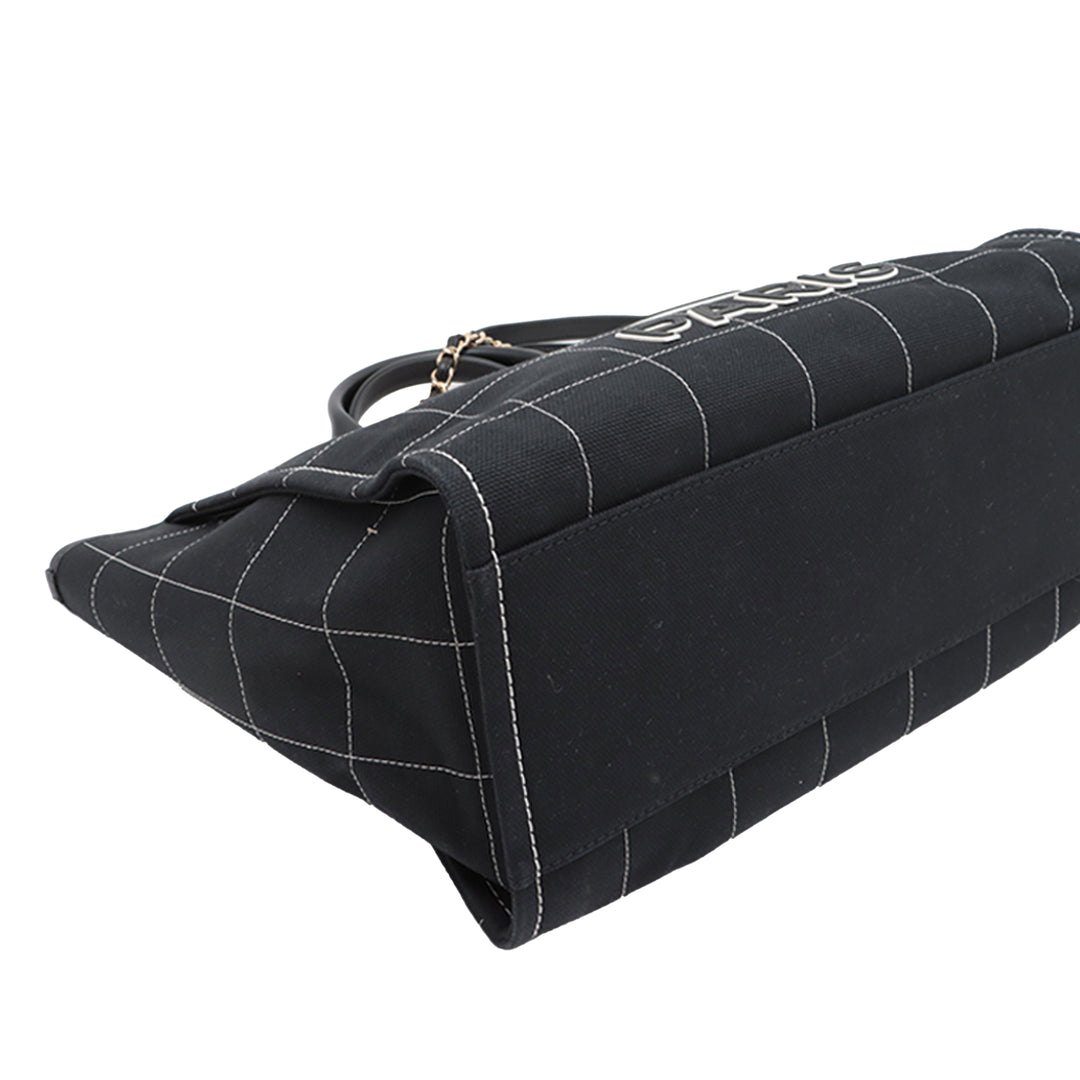 Chanel Medium Toile Surpiqué Deauville Cabas