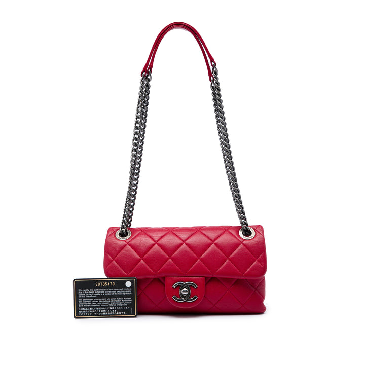 Chanel Small Matelassé Sheepskin Rocks à rabat