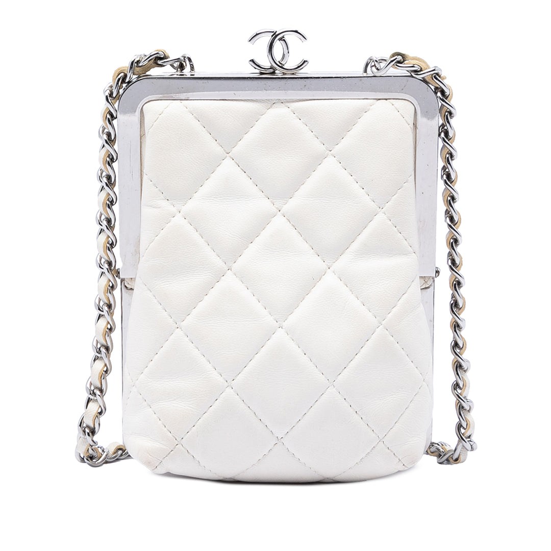 Chanel CC Matelassé Acrylic et Cuir d’agneau Evening Pochette avec chaîne