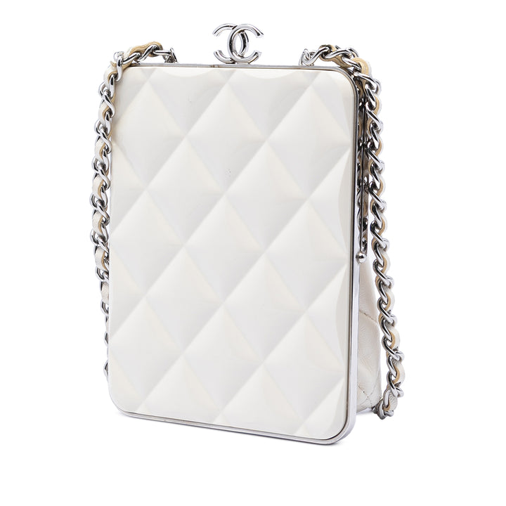 Chanel CC Matelassé Acrylic et Cuir d’agneau Evening Pochette avec chaîne