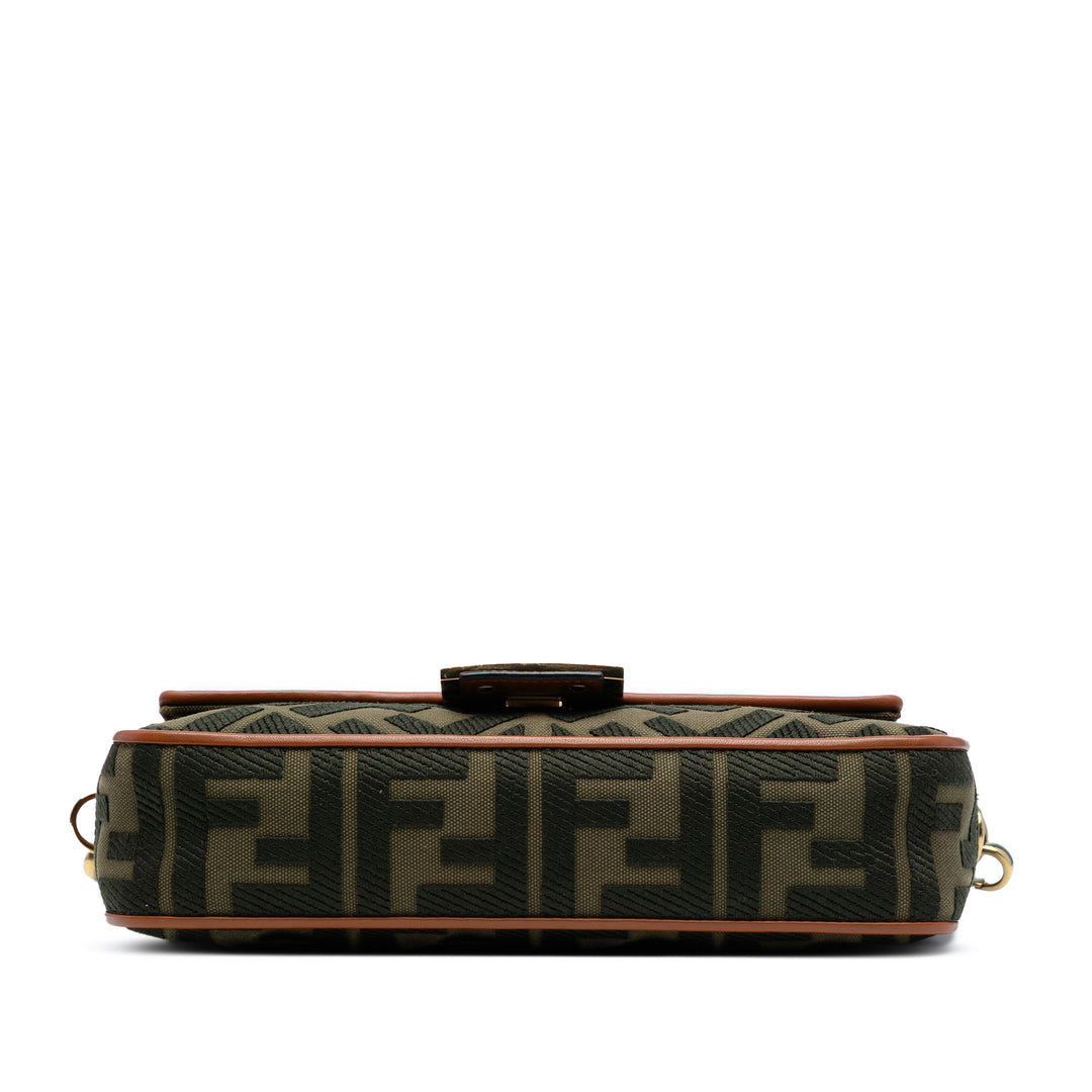 Fendi Zucca Embroidered Toile Baguette Sac cartable Vert – GABY PARIS Authentique