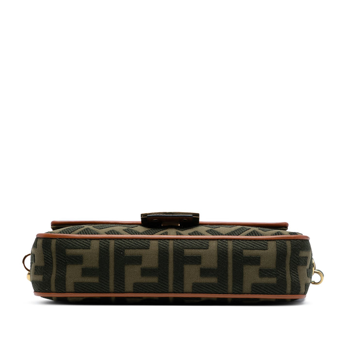 Fendi Zucca Embroidered Toile Baguette Sac cartable Vert – GABY PARIS Authentique