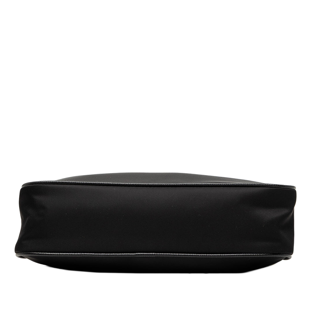 Prada à finitions Re Edition 2005 Sac Mini Saffiano Noir