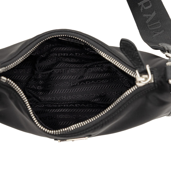 Prada à finitions Re Edition 2005 Sac Mini Saffiano Noir