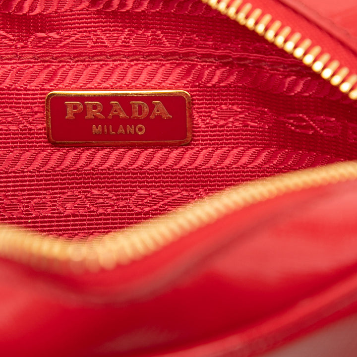 Prada Sac caméra Vernice Saffiano Mini Rouge – vue 5 – GABY PARIS
