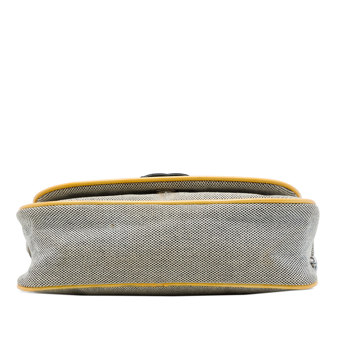 CC Camellia No. 5 Sac Gris