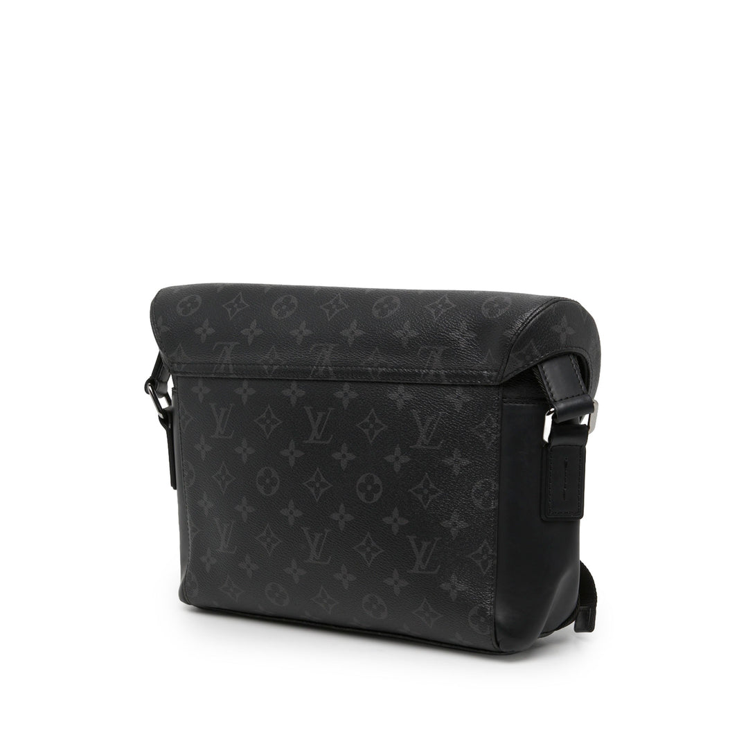 Louis Vuitton Sac bandoulière Voyager Monogram Eclipse PM Noir – vue 2 – GABY PARIS