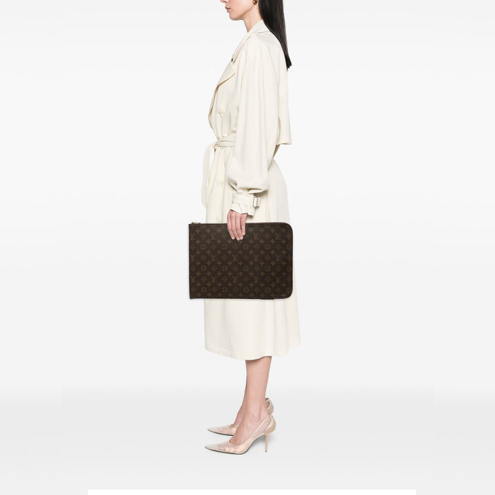 Louis Vuitton Porte-documents Poche Documents Portfolio Monogram Marron – vue 6 – GABY PARIS