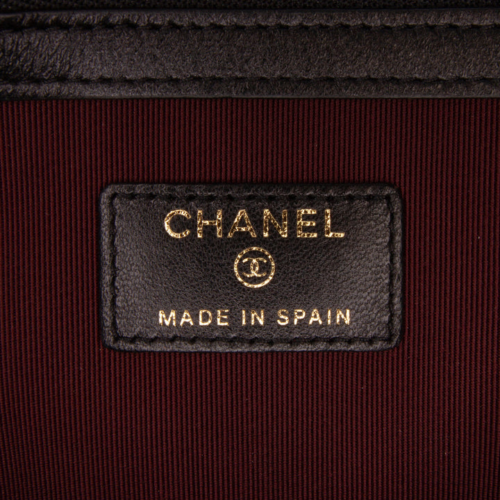 Large Quilted Lambskin O Case Clutch Black - Gaby Paris