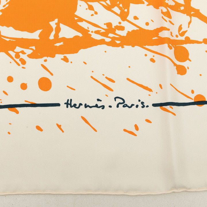 Hermès Carré Cheval Surprise 90 Orange – vue 5 – GABY PARIS