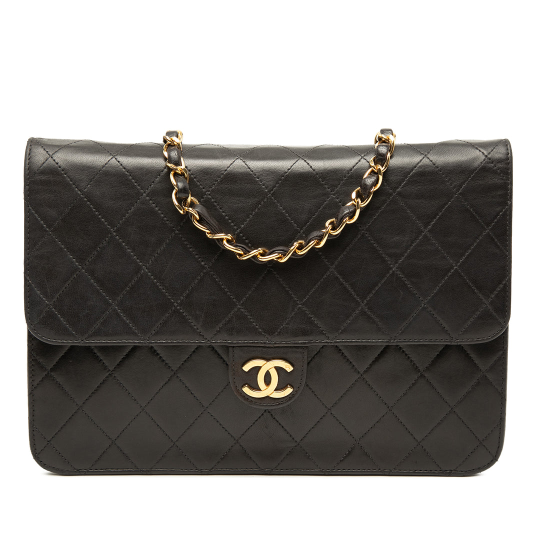 Chanel Medium CC Matelassé Cuir d’agneau Simple rabat