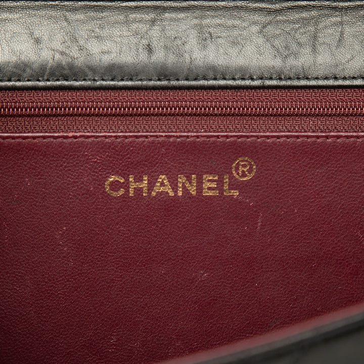 Chanel Medium CC Matelassé Cuir d’agneau Simple rabat