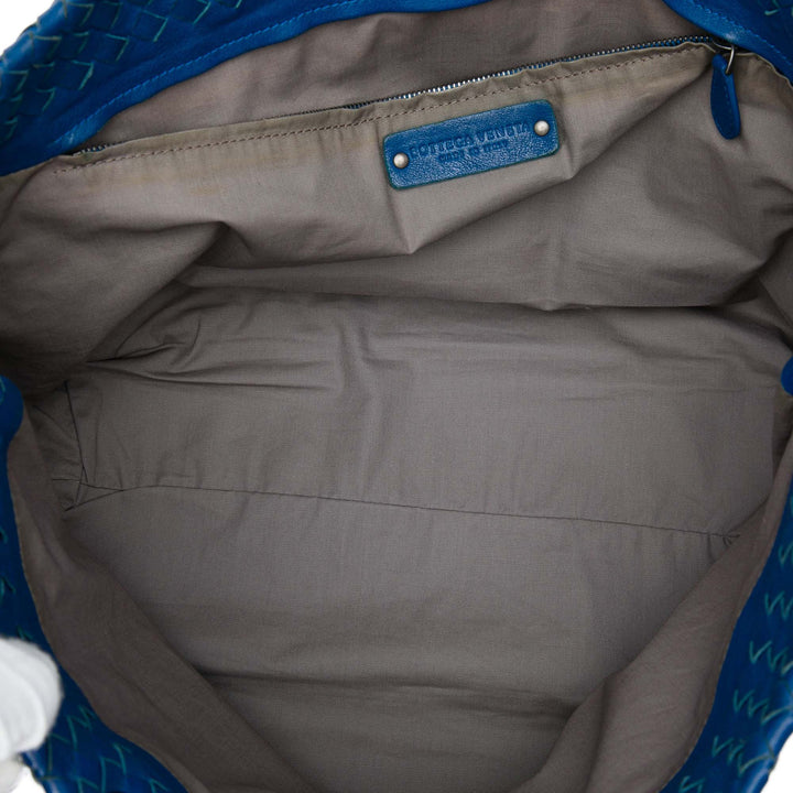 Bottega Veneta Cabas Intrecciato Capri nappa Moyen Bleu – vue 4 – GABY PARIS