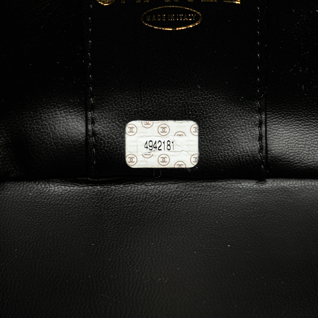 CC Caviar Vanity Case Black - Gaby Paris