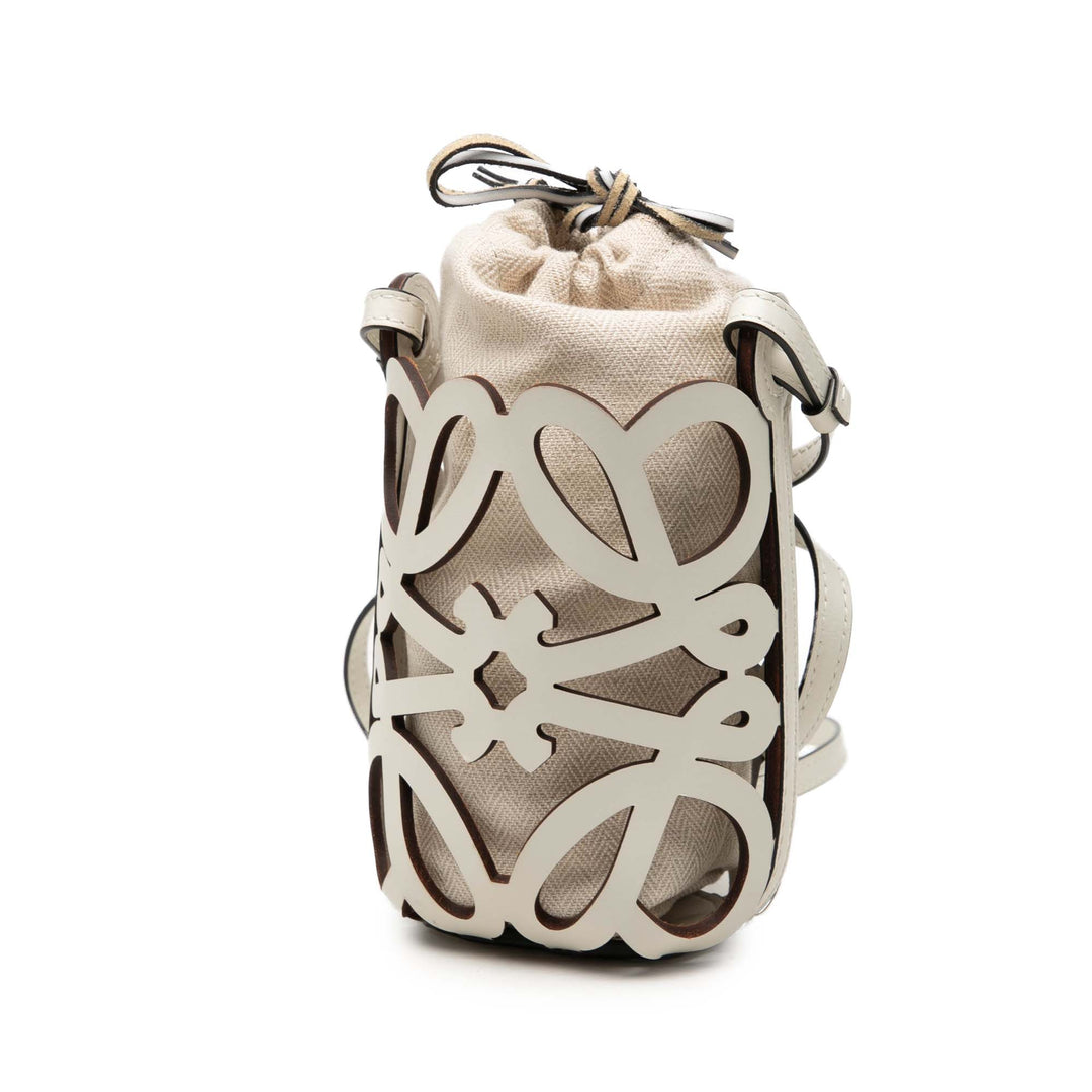 LOEWE Anagram Cut Out Poche Sac Cuir