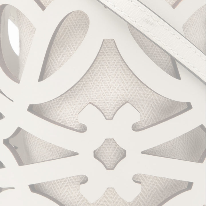 LOEWE Anagram Cut Out Poche Sac Cuir