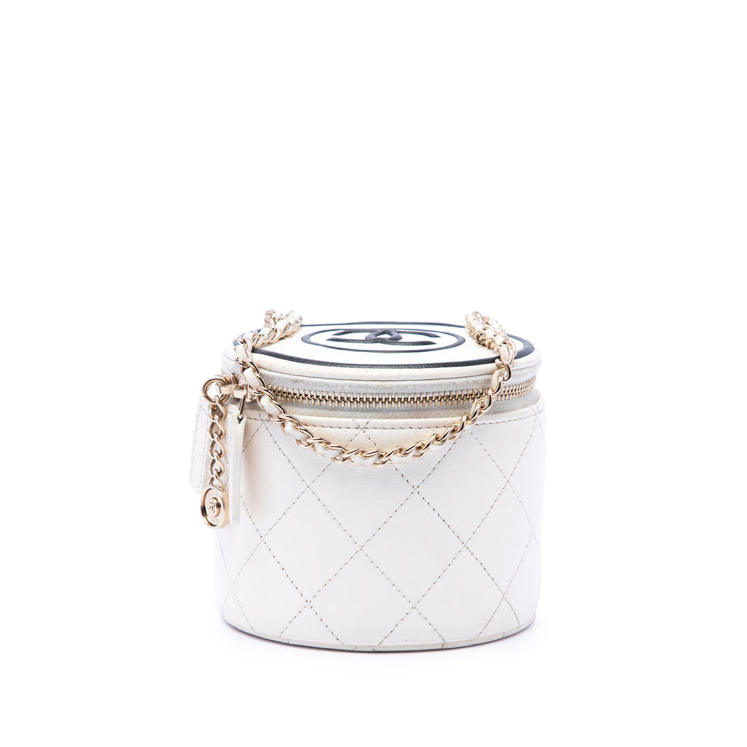 Chanel Matelassé Cuir d’agneau Chain et Charm Vanity