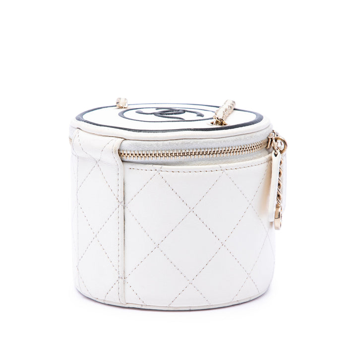 Chanel Matelassé Cuir d’agneau Chain et Charm Vanity