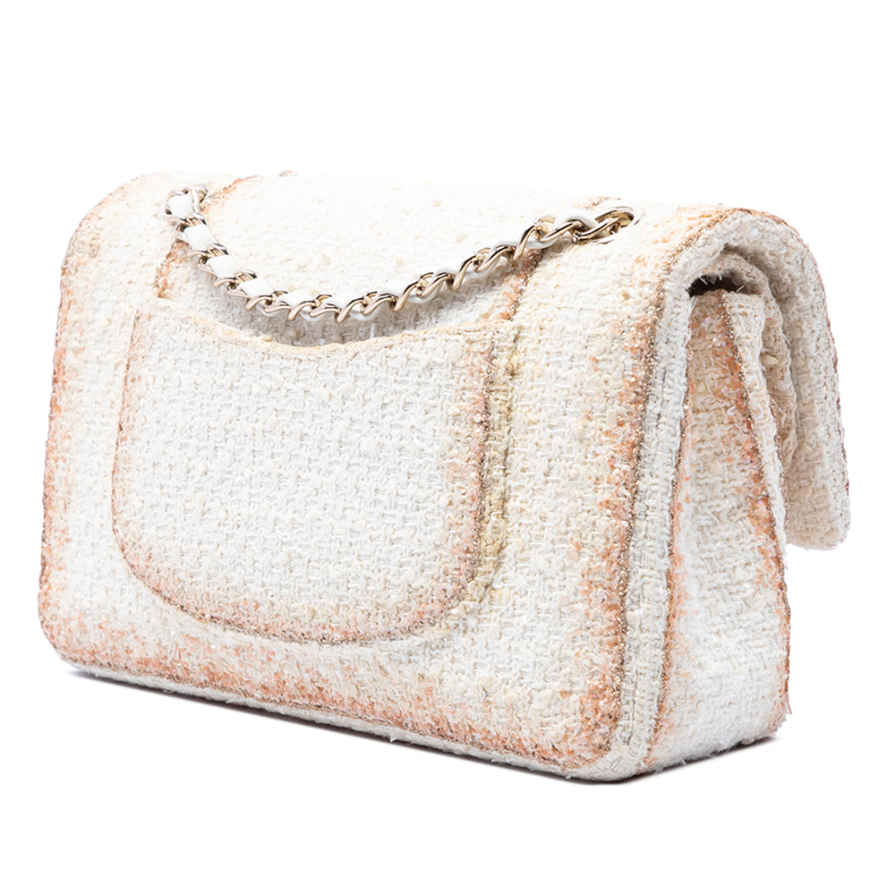 Chanel Sac porté épaule Classic Métallisé Double rabat Tweed Moyen Blanc – vue 2 – GABY PARIS