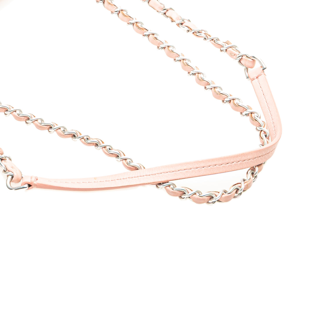 Chanel Chevron clouté Rabat intégral Cuir de veau