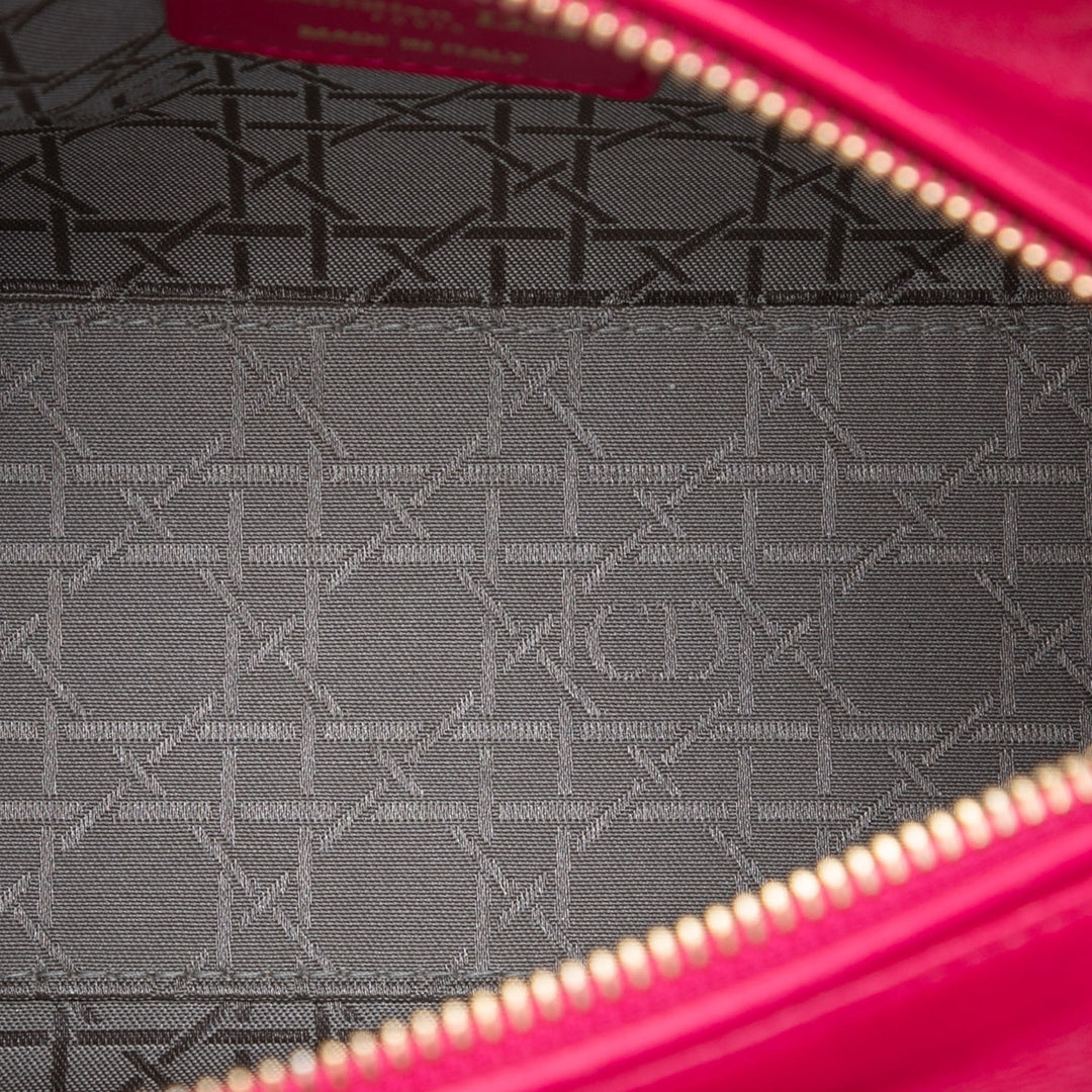 Dior Medium Cuir d’agneau Cannage Lady Dior