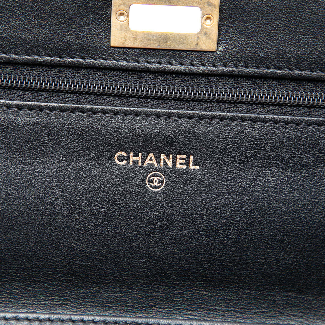 Chanel Reissue 2.55 Chevron vieilli Cuir de veau Wallet on Chain