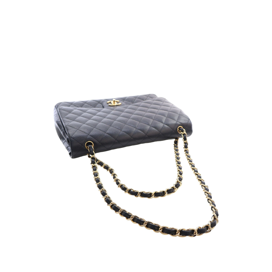Chanel Sac porté épaule Classic Double rabat Maxi Cuir caviar Noir – vue 8 – GABY PARIS