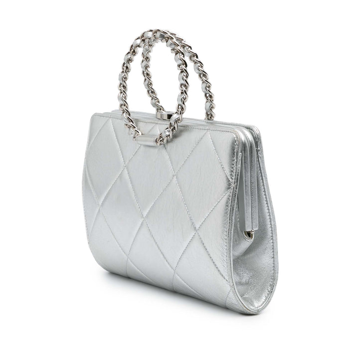 Quilted Metallic Crumpled Lambskin In The Loop Clutch Silver - Gaby Paris