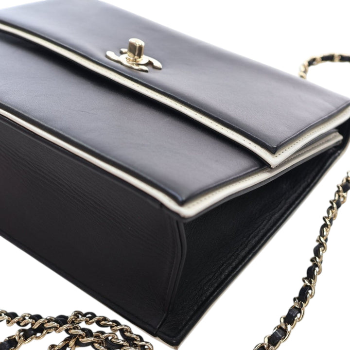 Chanel CC Bicolor Cuir de veau Square Frame à rabat