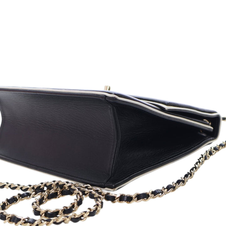 Chanel CC Bicolor Cuir de veau Square Frame à rabat