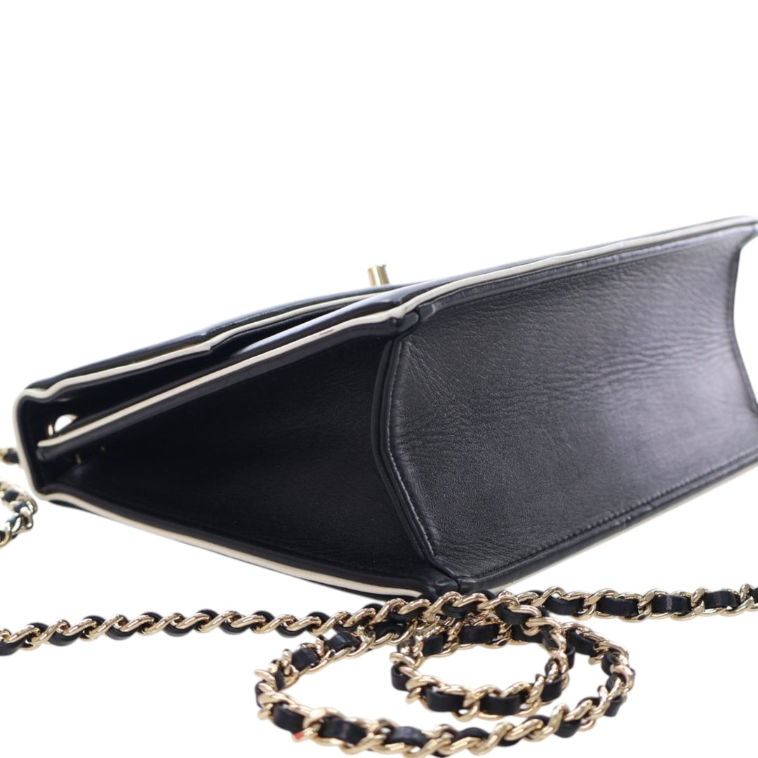 Chanel CC Bicolor Cuir de veau Square Frame à rabat