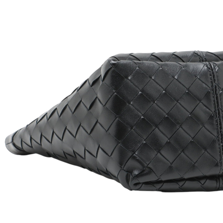 Bottega Veneta Medium Nappa Intrecciato Flip Flap Pochette Noir