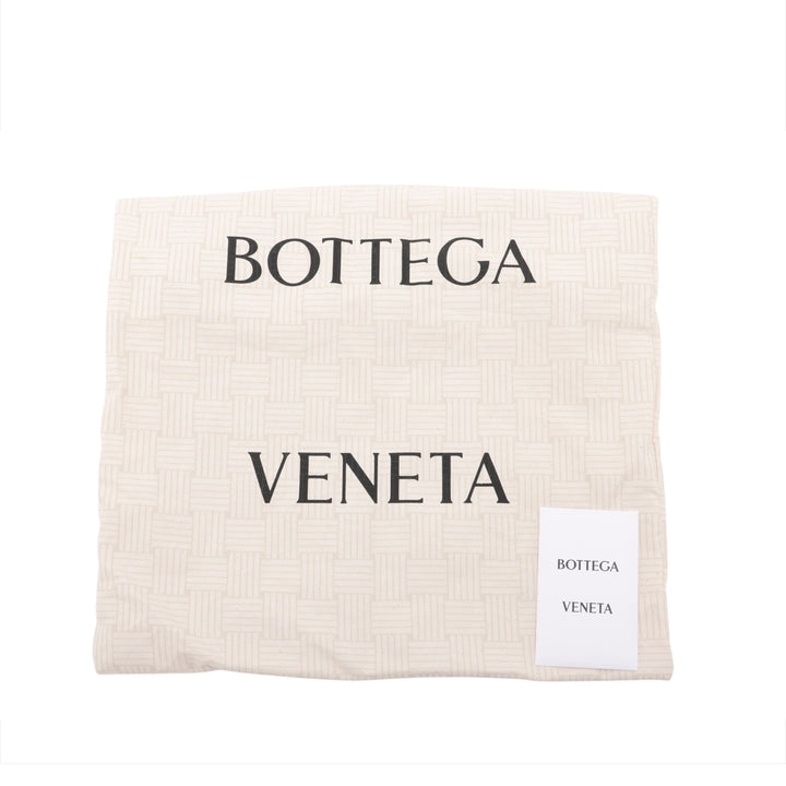 Bottega Veneta Medium Nappa Intrecciato Flip Flap Pochette Noir