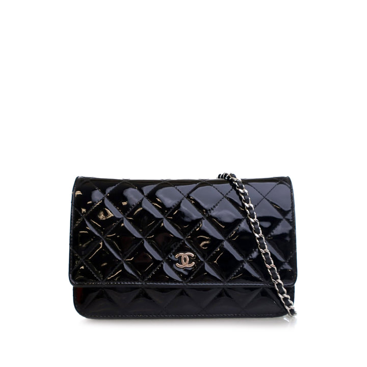 CC Quilted Patent Wallet On Chain Black - Gaby Paris