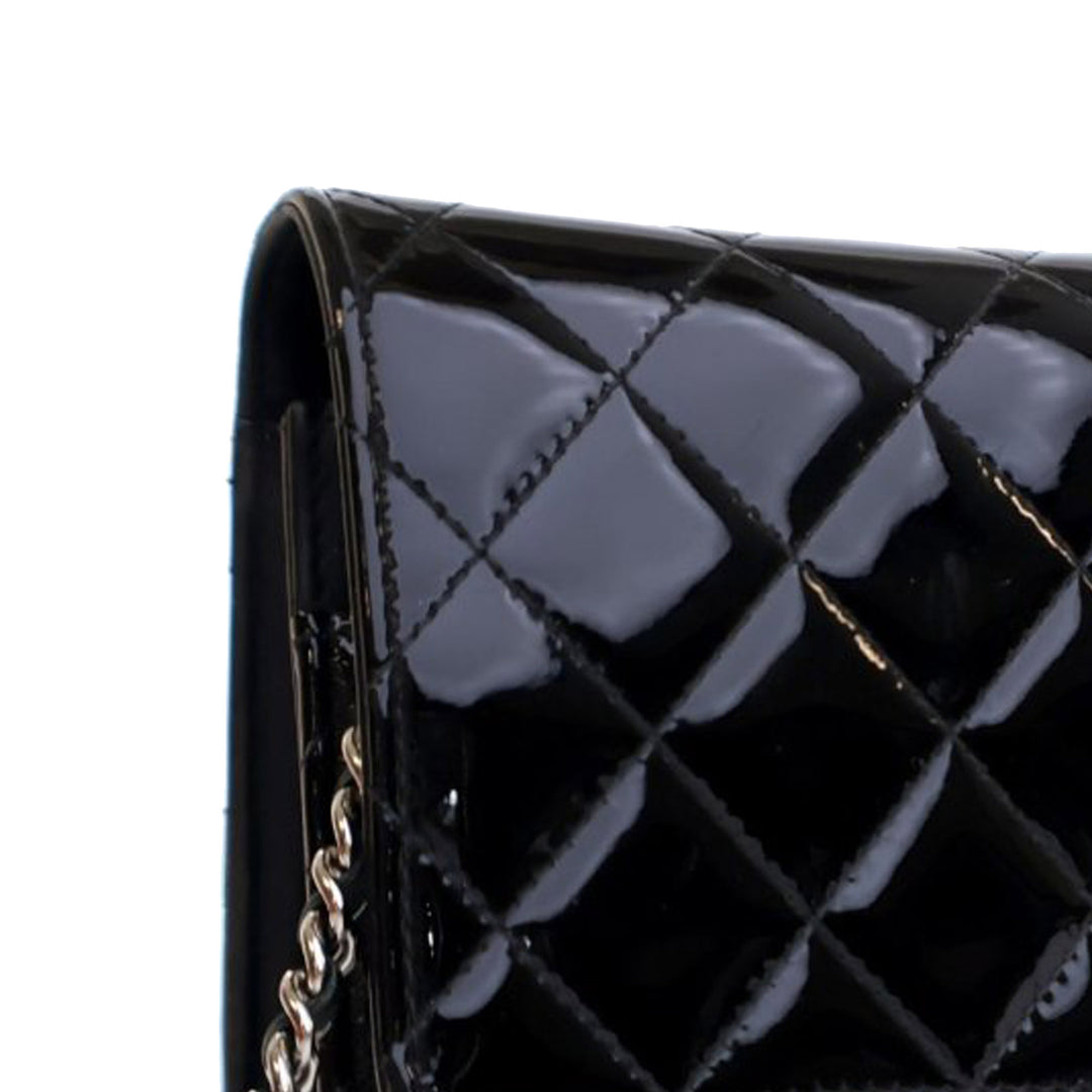 CC Quilted Patent Wallet On Chain Black - Gaby Paris