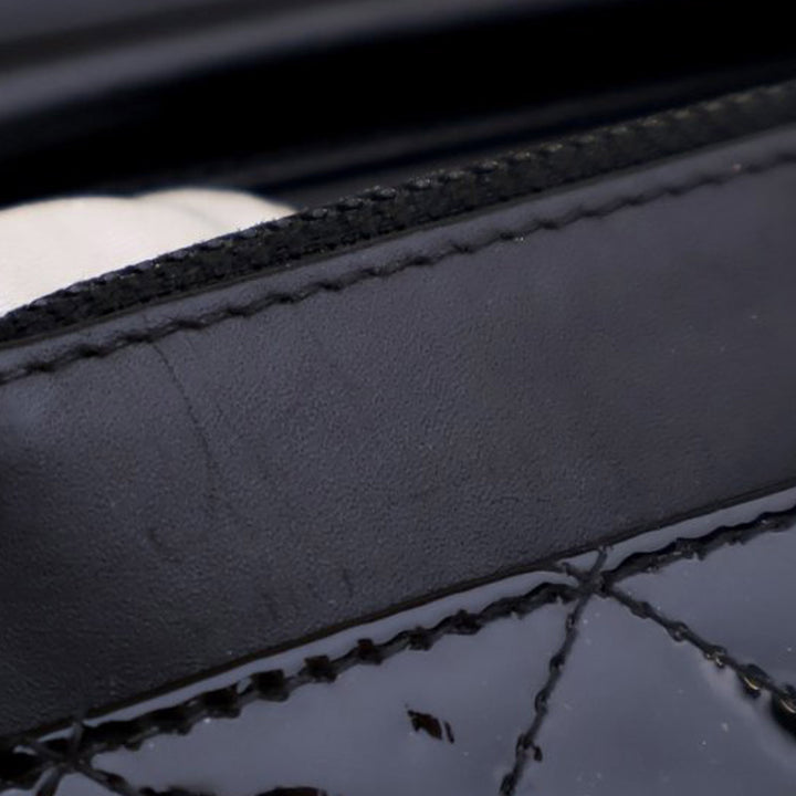 CC Quilted Patent Wallet On Chain Black - Gaby Paris