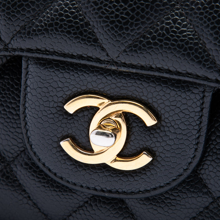 Chanel Sac porté épaule Classic Double rabat Jumbo Cuir caviar Noir – vue 5 – GABY PARIS