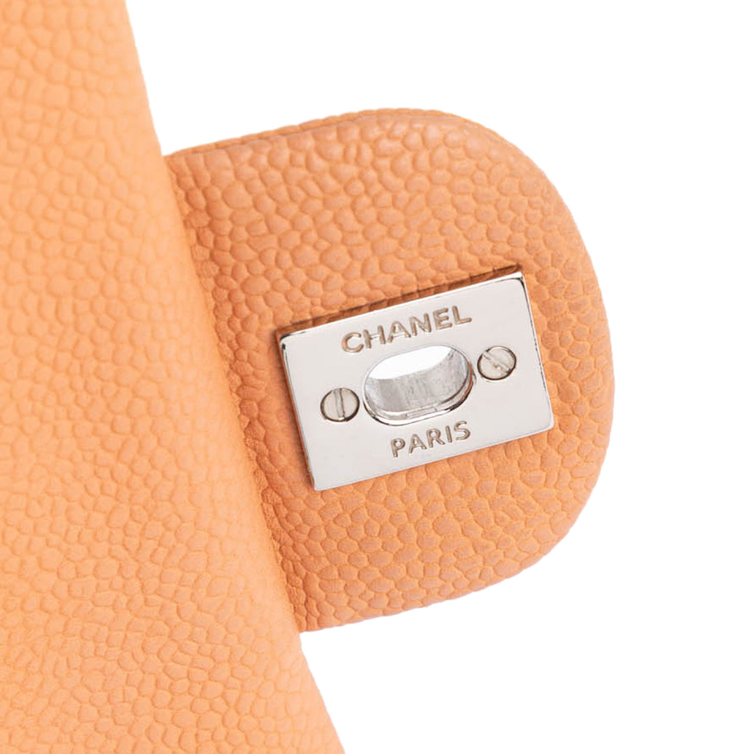 Chanel Medium Classic Caviar Double rabat