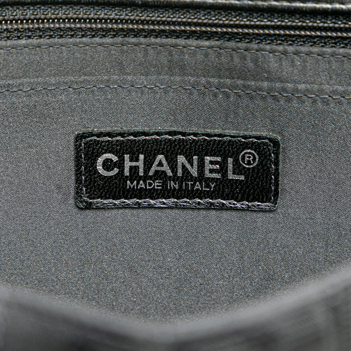 Chanel New Travel Line Medium Nylon Simple rabat Noir
