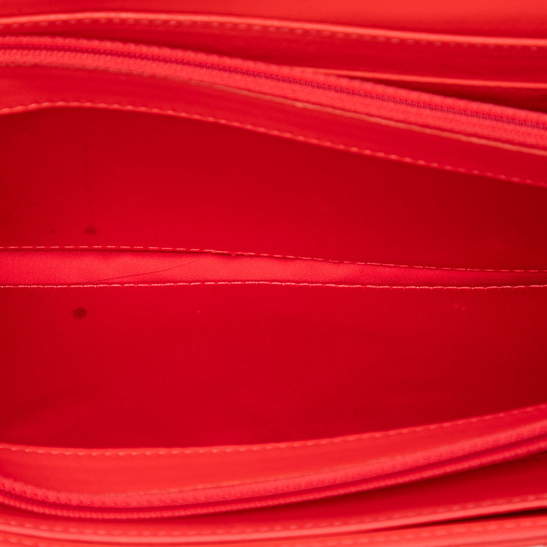 Chanel CC Matelassé Ultimate Stitch Wallet on Chain Cuir d'agneau