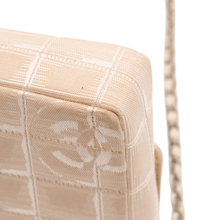 Chanel New Travel Line Nylon East West Flap Marron – GABY PARIS Authentique