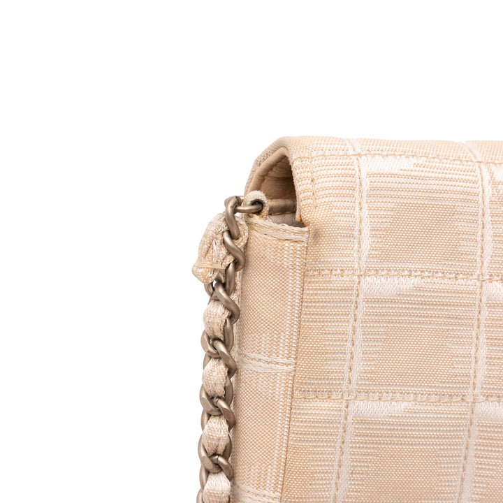 Chanel New Travel Line Nylon East West Flap Marron – GABY PARIS Authentique