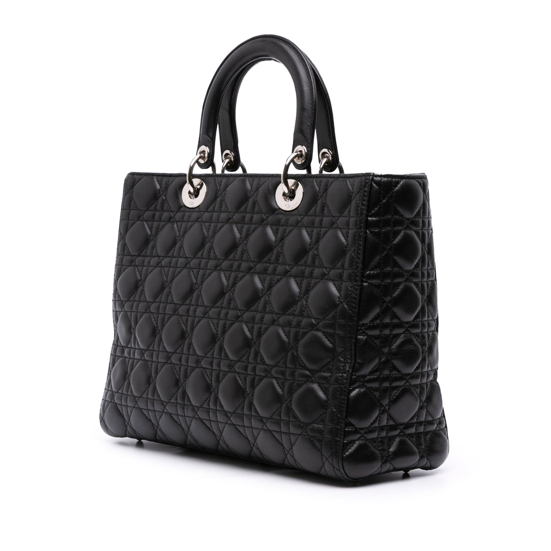 Dior Large Cuir d’agneau Cannage Lady Dior