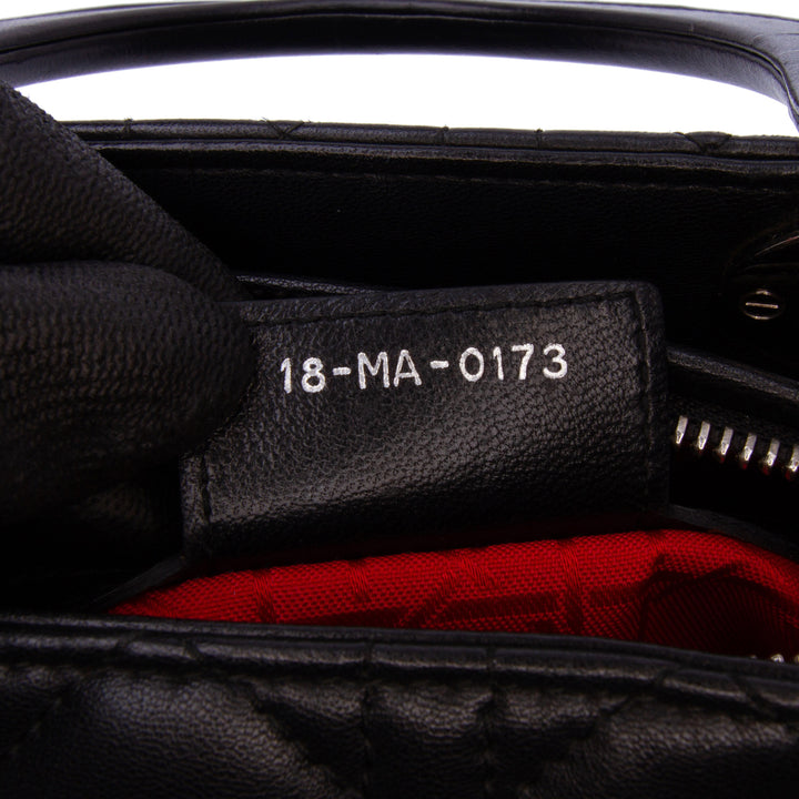 Dior Large Cuir d’agneau Cannage Lady Dior