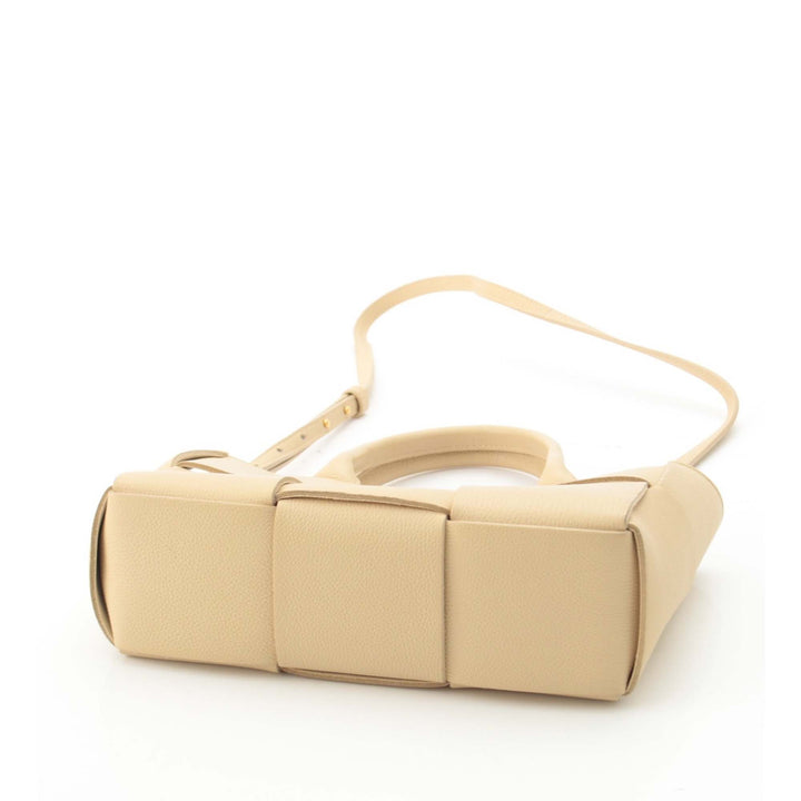 Intreccio Arco Cabas Petit Cuir d'agneau Beige