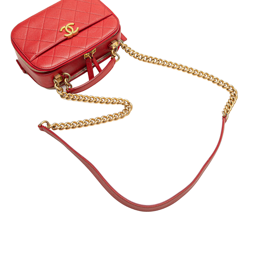 Small Quilted Caviar Top Handle Camera Bag Red - Gaby Paris