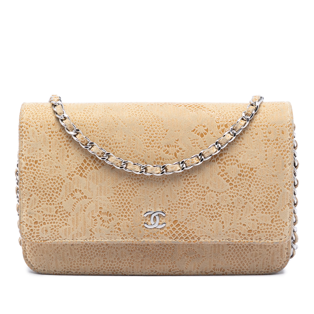 Chanel CC Lace Overlay Cuir de chèvre Wallet on Chain